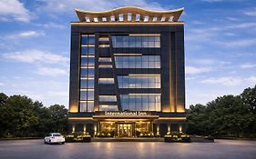 Hotel International Inn By Star Group - Near Delhi Airport